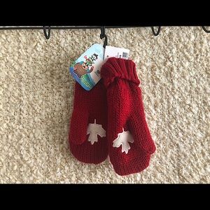 NEW Vancouver Olympics, kids red mittens